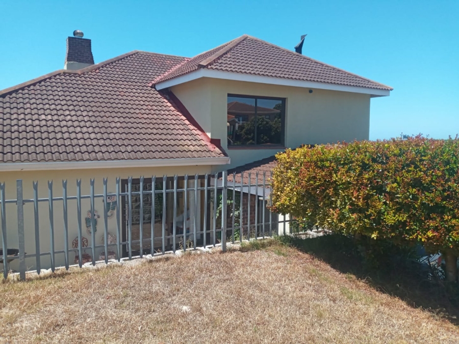 3 Bedroom Property for Sale in Aston Bay Eastern Cape